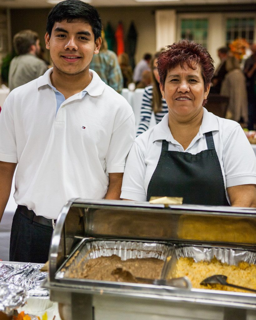 Ariel Cruz and Teresa Sarabi of Sol Azteca at last year's Viva Vestavia
