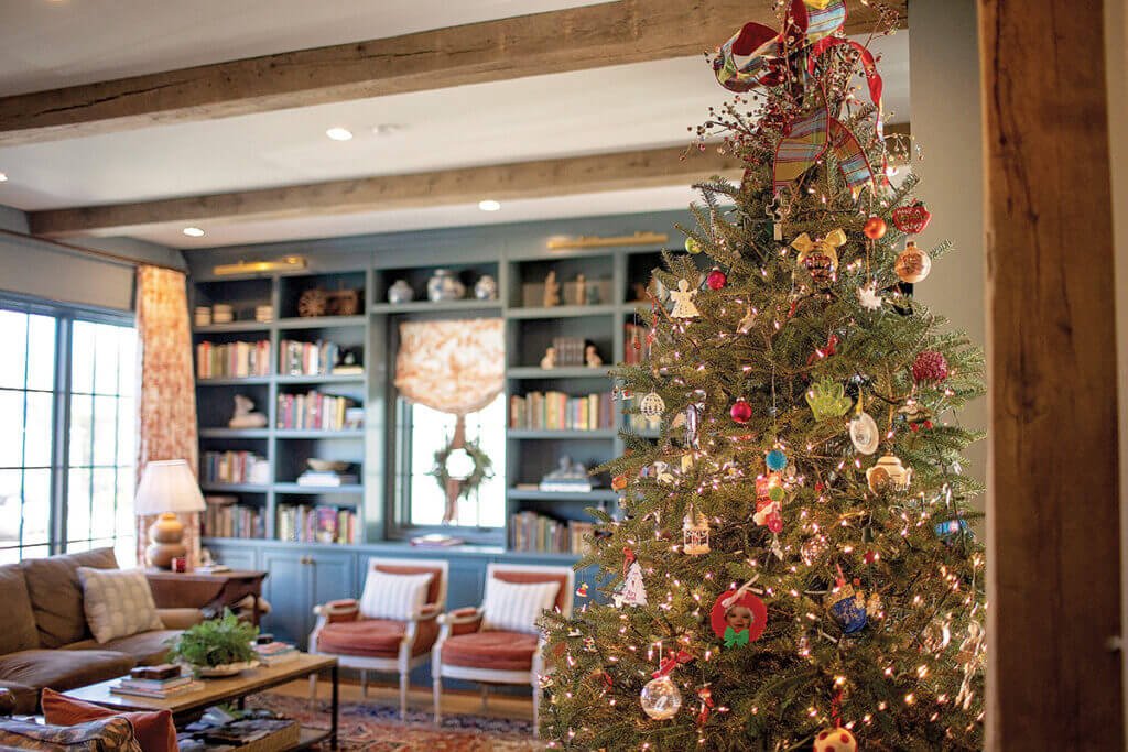 A Taste of Holiday Decor: Samford’s Christmas Home Tour Featuring 5 Homes in Homewood, Mountain Brook, and Vestavia Hills